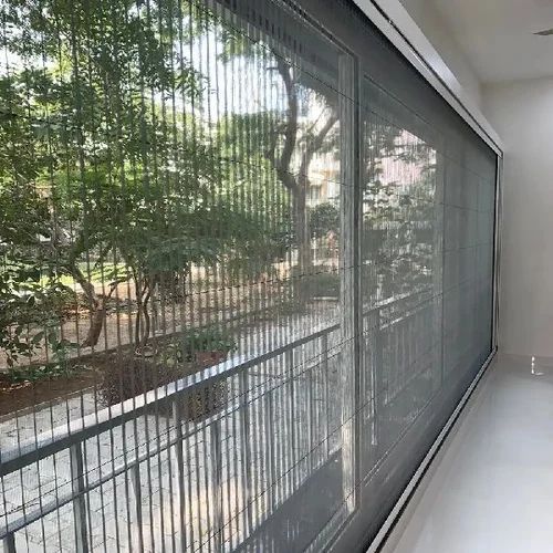 Pleated Mosquito Net
